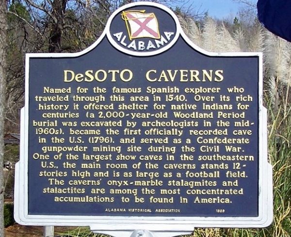 “Christmas in the Cave” returns to DeSoto Caverns