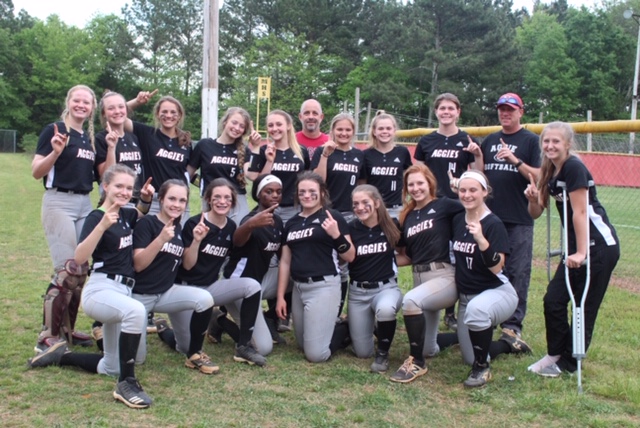 Aggie softball sweeps area play with win over Munford