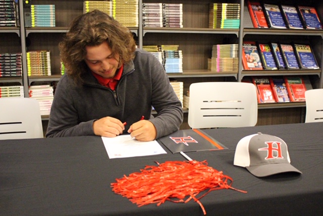 Aggie ace signs with Huntingdon College