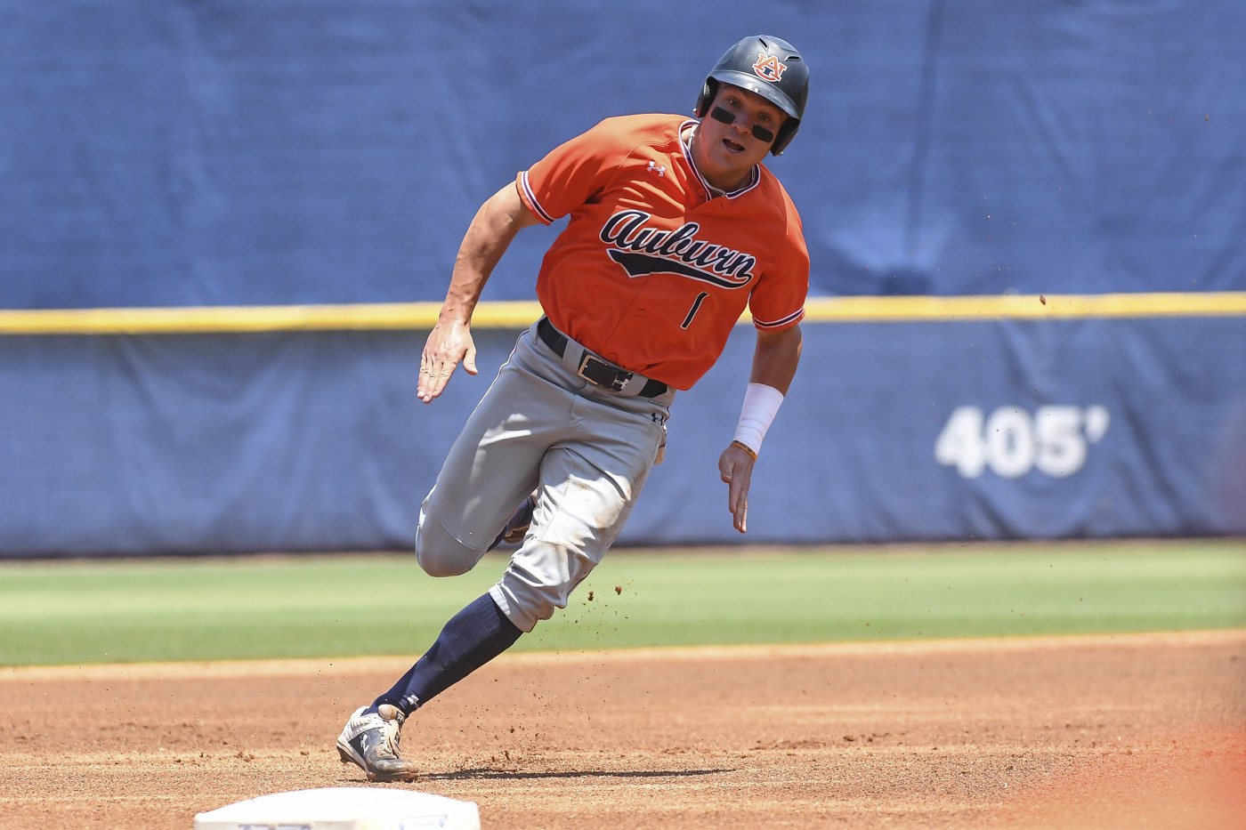 Auburn fumbles away lead late; eliminated from SEC Tournament