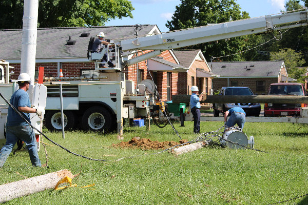 Approximately 30 Housing Authority residents forced to go hours without power