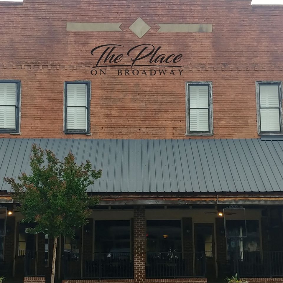 The Place on Broadway to host Valentine’s Dinner and Dance