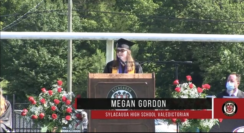 [DOWNLOAD] Remember the SHS Class of 2020 forever by downloading Saturday’s graduation