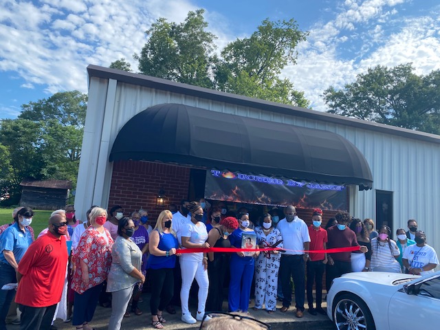 Touched By Jazze holds grand-opening ribbon cutting ceremony