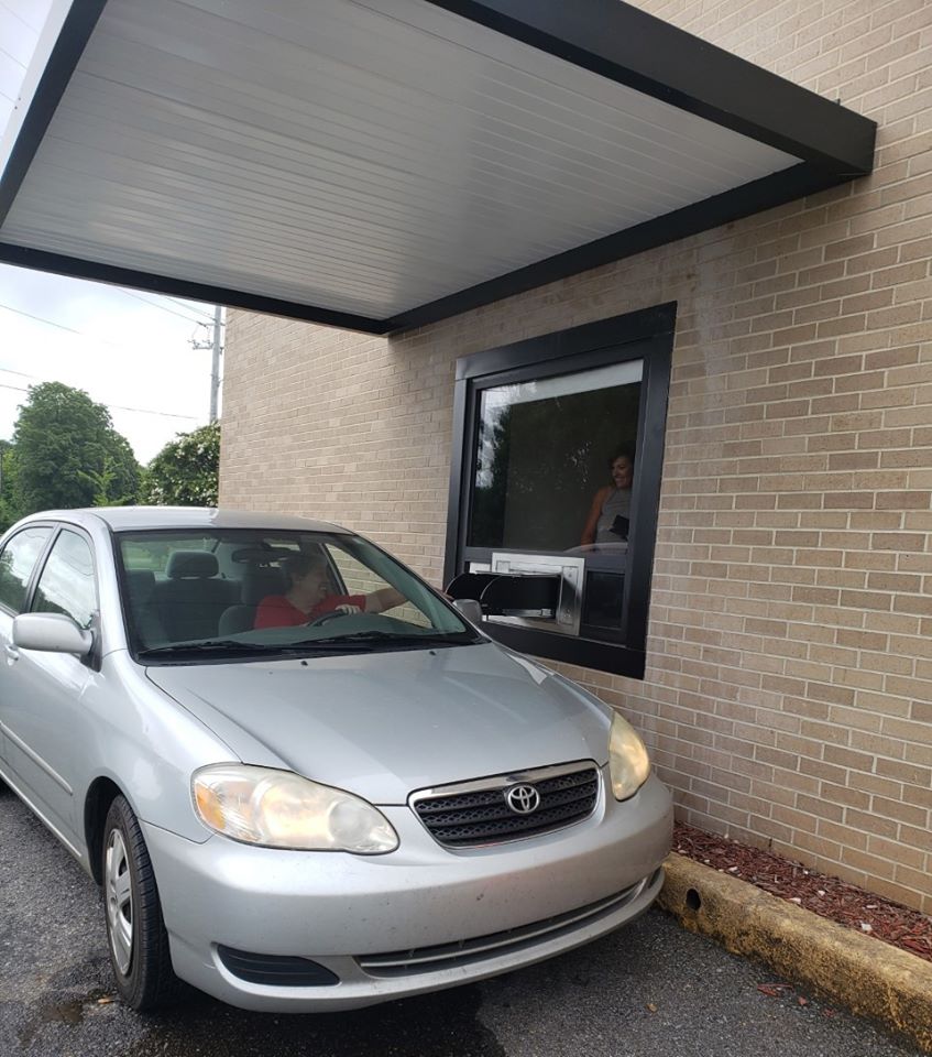 B.B. Comer Memorial Library adds drive-thru