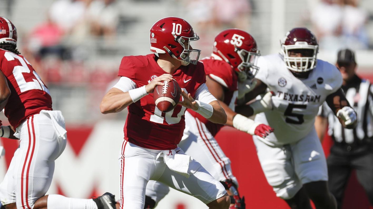 Alabama Football’s Jones, Moore selected as SEC Players of the Week