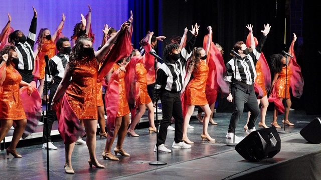 SHS Show Choir places fourth at competition