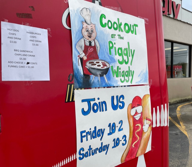 Piggly Wiggly Childersburg hosts fifth annual cookout benefitting MDA