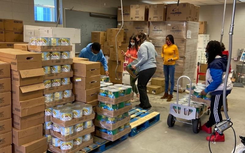 Volunteer efforts within Sylacauga City School system help combat supply chain issues