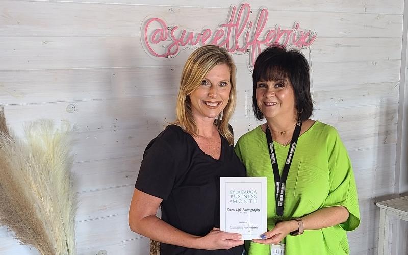 [WATCH] Business of the Month, July 2022 – Sweet Life Photography