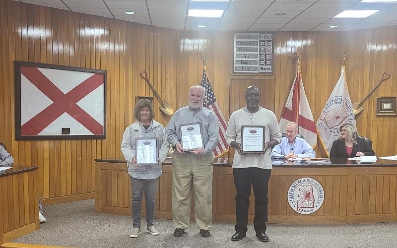 [WATCH] Beautification Council presents three awards at Sylacauga City Council meeting