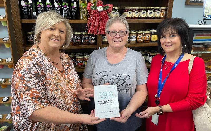[WATCH] Business of the Month, November 2022 – Yoder’s Gift Shoppe