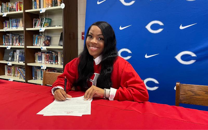Childersburg’s Sha’Deja Garrett signs dance scholarship with Huntingdon College