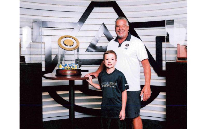 Fayetteville’s Granger Bulger shines at Auburn youth basketball camp