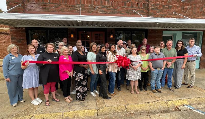 Brown Butter Bakery and Cafe celebrates grand opening in Sylacauga with ribbon-cutting ceremony