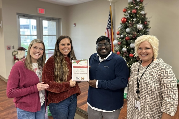 GCV Chamber announces amateur float winners from 2024 Christmas Parade