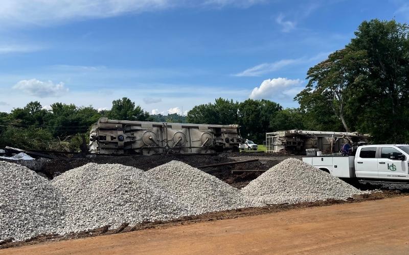 Train derailment forces road closure in Oldfield area of Sylacauga