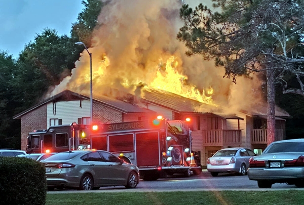 Fire destroys eight units at Autumn Trace Apartments in Sylacauga