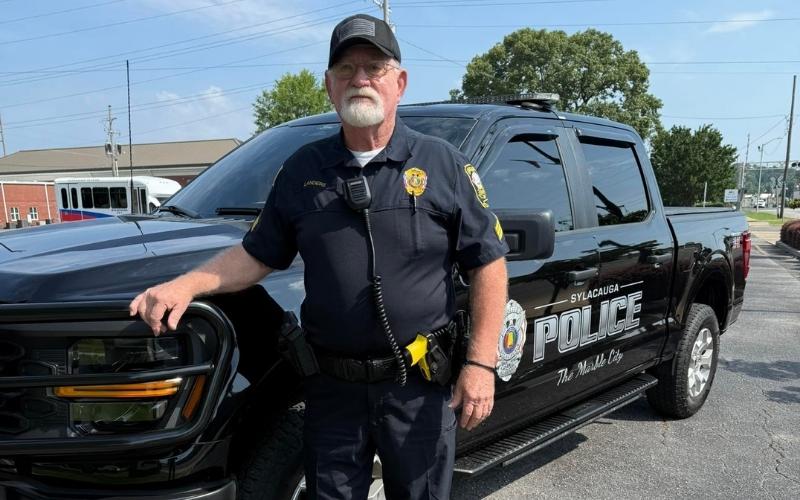 Sylacauga Police Department bids farewell to veteran officer Sgt. Donnie Landers