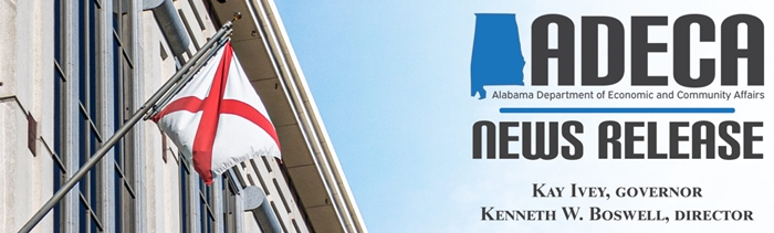 Gov. Kay Ivey announces $150,000 grant for new baseball field in Harpersville