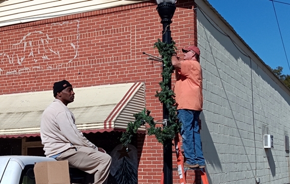Turning Childersburg into “Christmasburg”