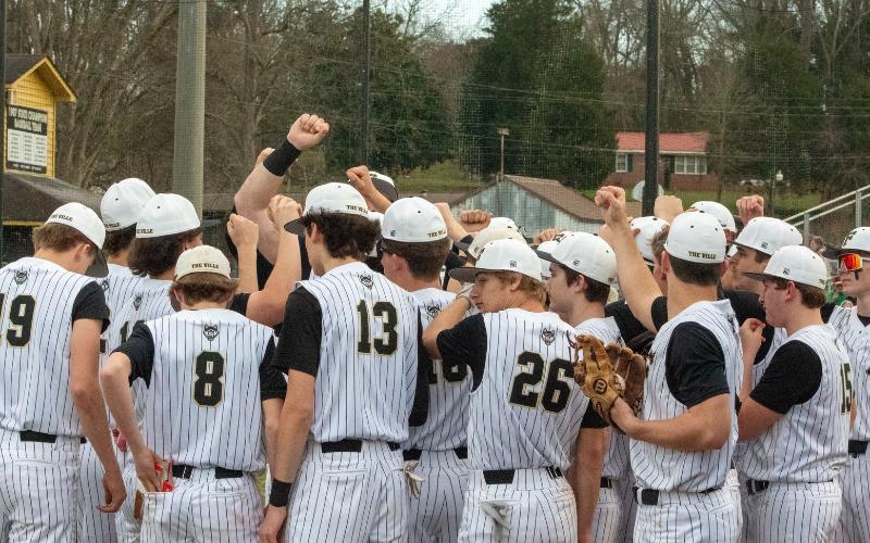 Fayetteville Wolves open baseball season in dominant fashion with 13-1 rout of Horseshoe Bend