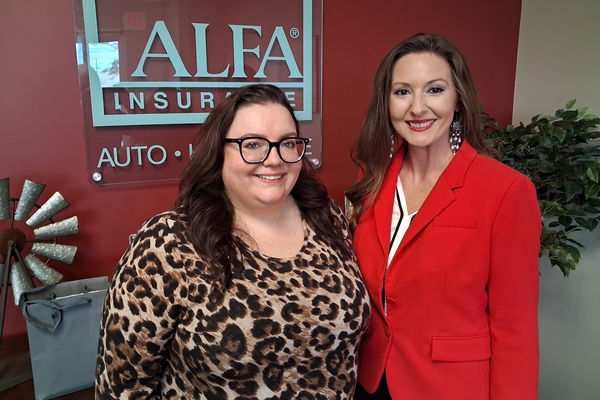 Sylacauga welcomes Alfa agent Emily Edmunds with ribbon-cutting ceremony at her new office