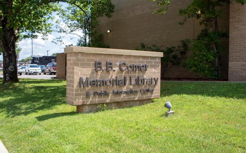 Sidewalk Story program invites families to read their way through downtown Sylacauga