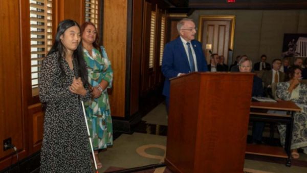 Visually impaired student earns degree through Central Alabama Community College, Alabama Institute for Deaf and Blind partnership